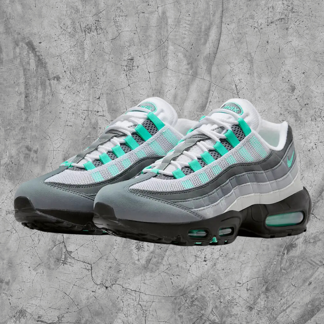Air max 95 hyper jade shop shirt